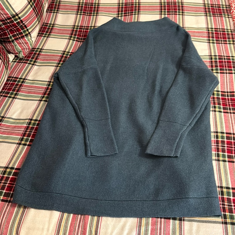 Gorgeous, warm blue tunic sweater